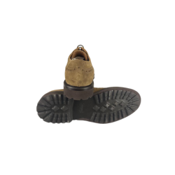 Scarpa uomo Doucal's - Stringate punta a fiore - in camoscio - Colore Tabacco